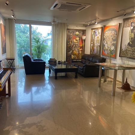 Bed and Breakfast Art House Vasant Vihar Нью-Дели Экстерьер фото