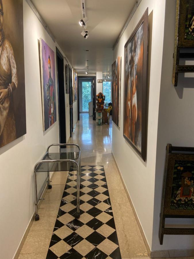 Bed and Breakfast Art House Vasant Vihar Нью-Дели Экстерьер фото