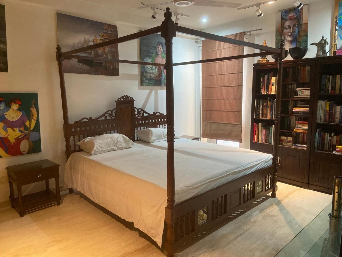 Bed and Breakfast Art House Vasant Vihar Нью-Дели Экстерьер фото